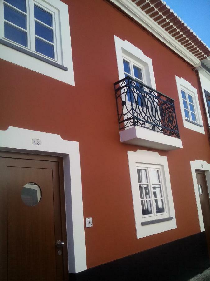 Angra Downtown Apartment Angra do Heroísmo Екстериор снимка