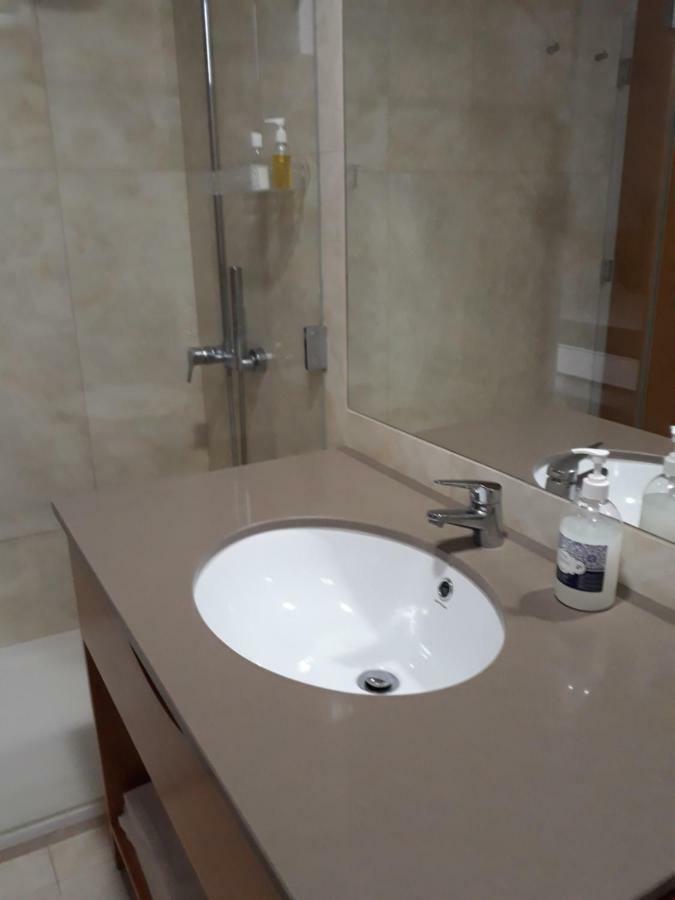 Angra Downtown Apartment Angra do Heroísmo Екстериор снимка