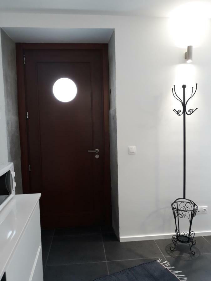 Angra Downtown Apartment Angra do Heroísmo Екстериор снимка